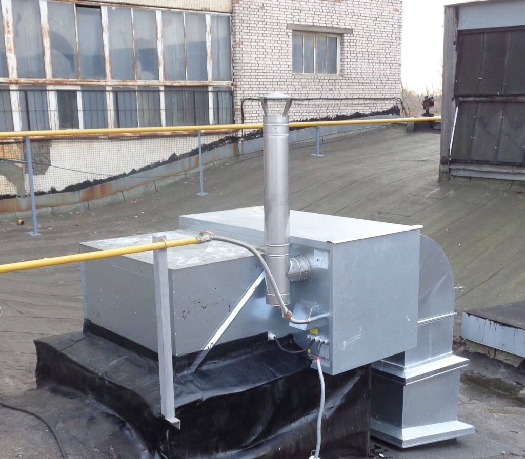 Установка газовых рекуперативных воздухонагревателей на крыше